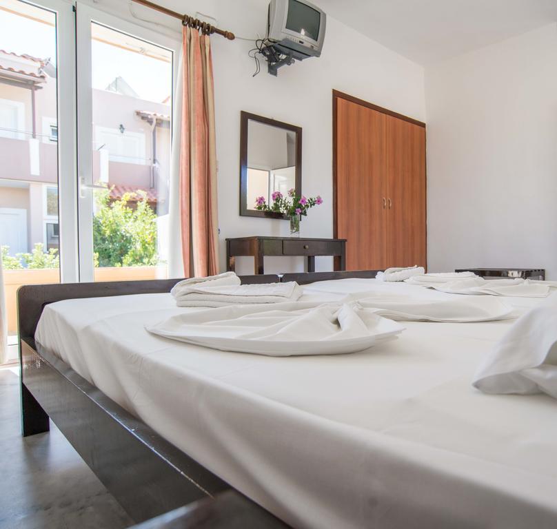 Belvedere Agia Marina エクステリア 写真
